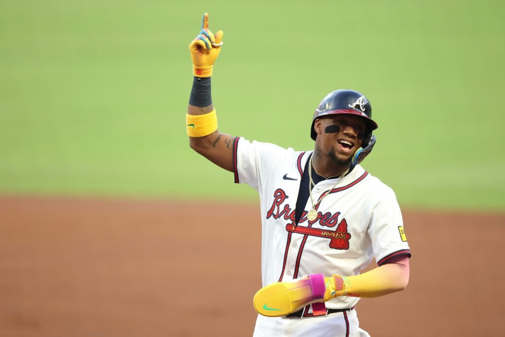 Ronald Acuña Jr. llega a 900 hits y entra a selecto grupo de venezolanos 1 Ronald Acuña Jr.
