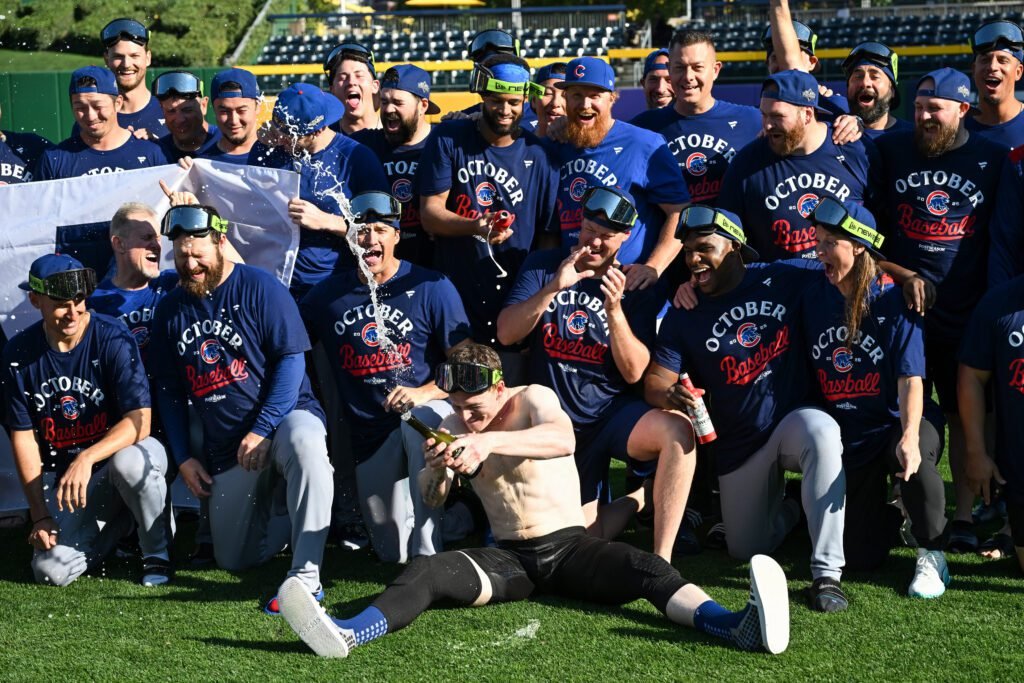 Cachorros de Chicago aseguran su boleto a postemporada 1 Cachorros de Chicago