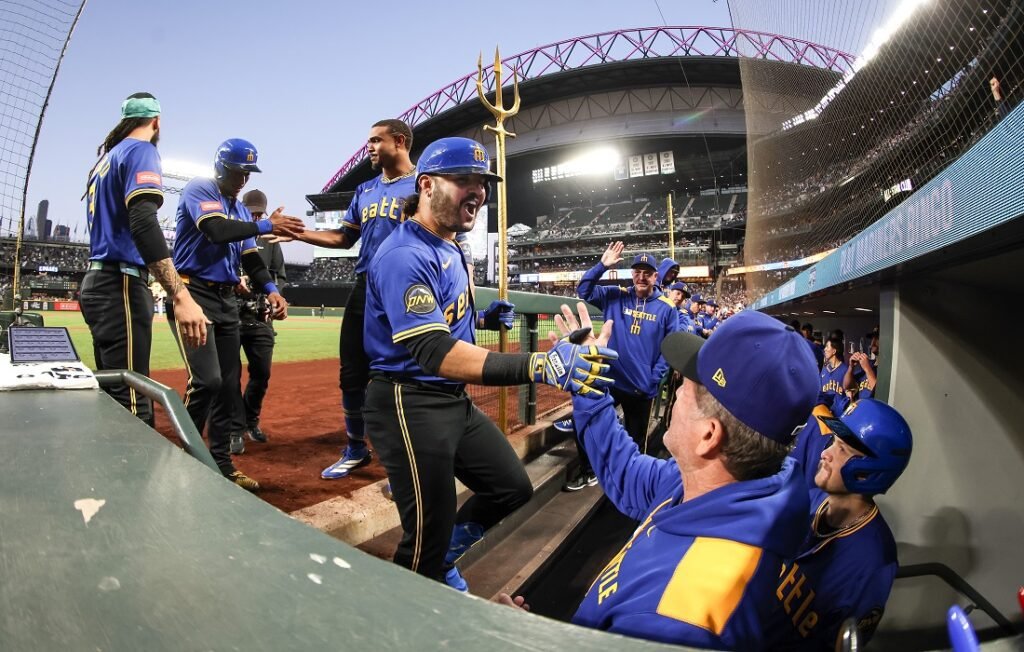 Eugenio Suárez se acerca a los 50 jonrones tras igualar su tope personal en una temporada 1 Eugenio Suárez