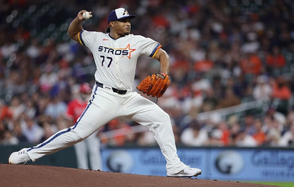 Luis García regresó por todo lo alto y obtiene su primer triunfo desde 2023 2 Luis García