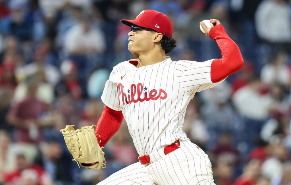 Jesús Luzardo cierra 2025 a todo tren al fijar marcas personales en triunfos y ponches 1 Jesús Luzardo