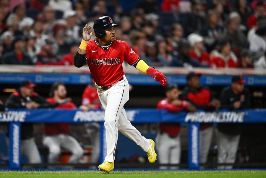 José Ramírez en camino a unirse histórico récord de jonrones, dobles, impulsadas, anotadas y bases robadas 10 José Ramírez de Guardianes de Cleveland