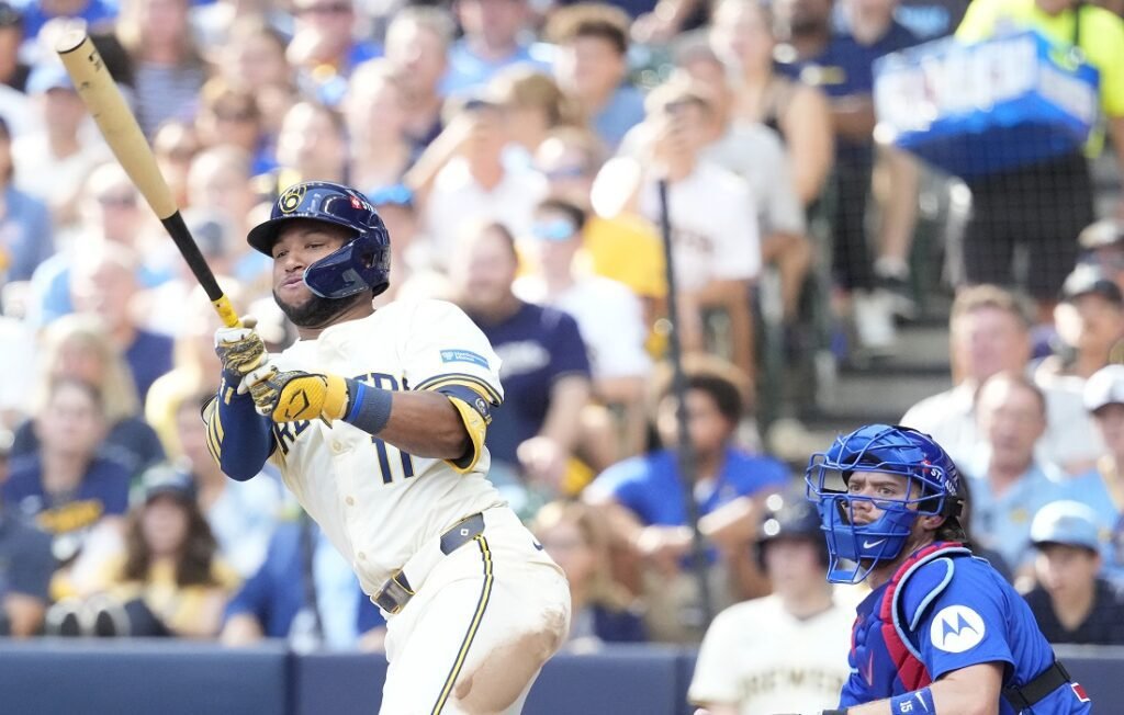 Milwaukee se lleva primer juego de la Serie Divisional con paliza frente a Cachorros 1 Cerveceros de Milwaukee