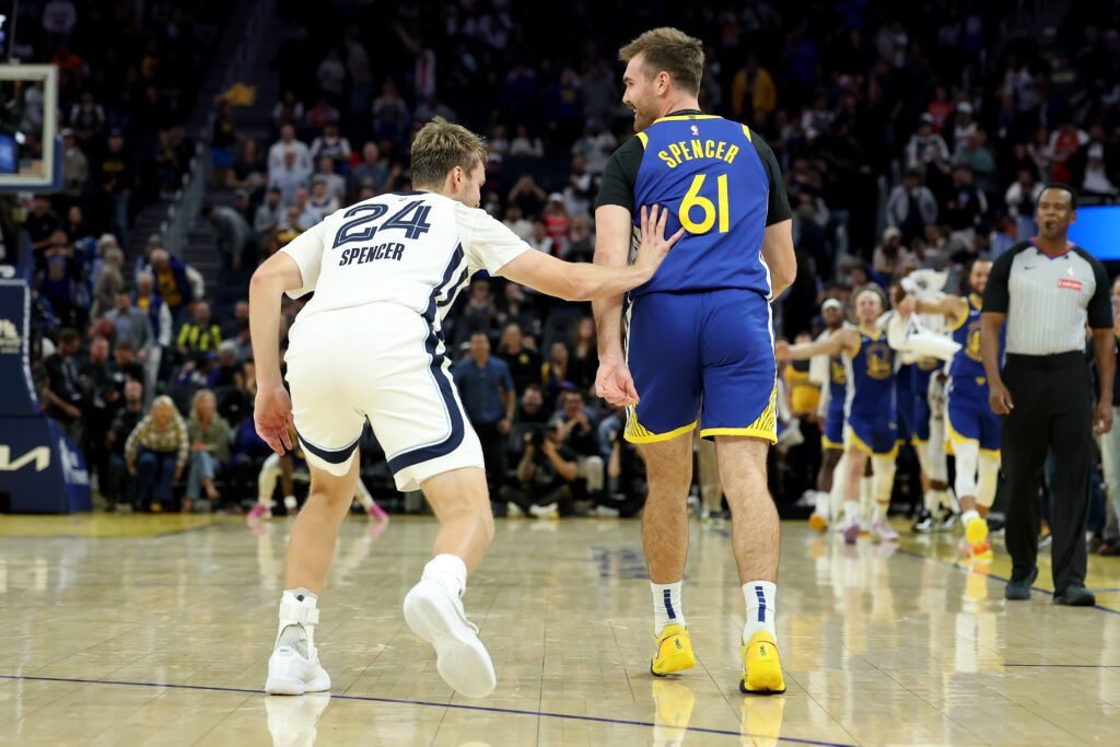 Los Warriors se imponen con autoridad sobre los Grizzlies 131-118 1 memphis grizzlies v golden state warriors 1