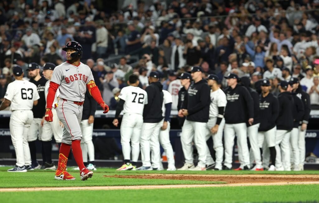 Yankees derrota a Medias Rojas y fuerza su Serie de Comodín a un Juego 3 8 Yankees de Nueva York