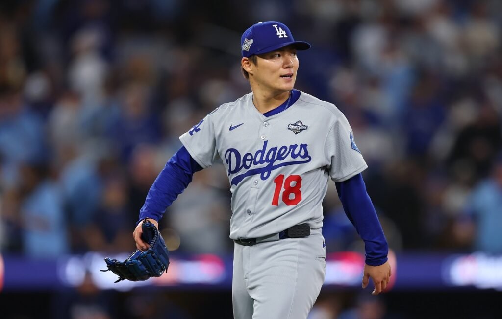 Dodgers llevan la Serie Mundial a un séptimo juego con apoyo de Yamamoto y Betts 1 Yoshinobu Yamamoto