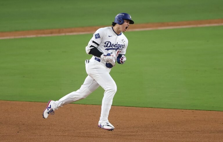 MLB