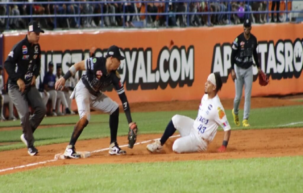LVBP: Águilas se afianza como líder en la clasificación con su tercer triunfo seguido 3 LVBP