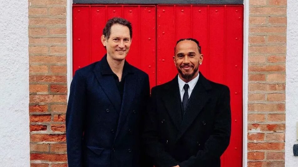 El "dardo" del presidente de Ferrari a Hamilton y Leclerc: "Que hablen menos y se centren en pilotar" 1 Ferrari