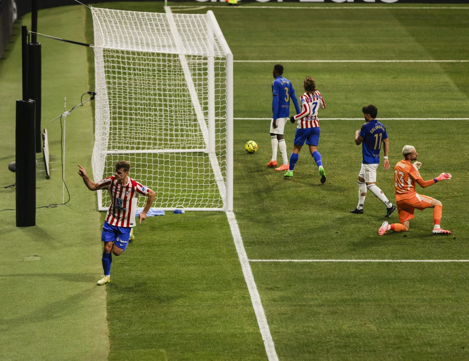 G69V60VW0AAV8lJ scaled