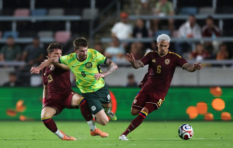 Venezuela derrotó 1-0 a Australia en amistoso en Houston.