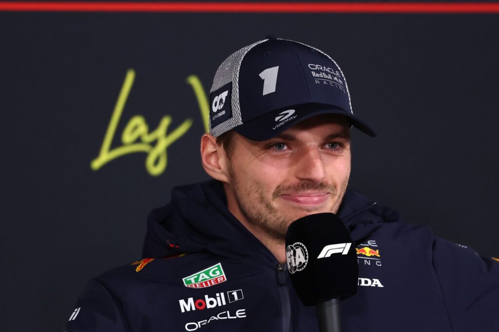 Max Verstappen cree que el bajón de rendimiento de Oscar Piastri es "muy extraño" 8 Verstappen