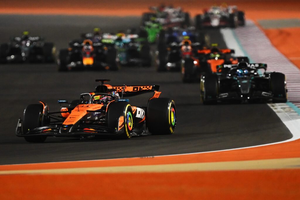 Oscar Piastri triunfa en la carrera sprint del GP de Qatar 2025 1 Piastri