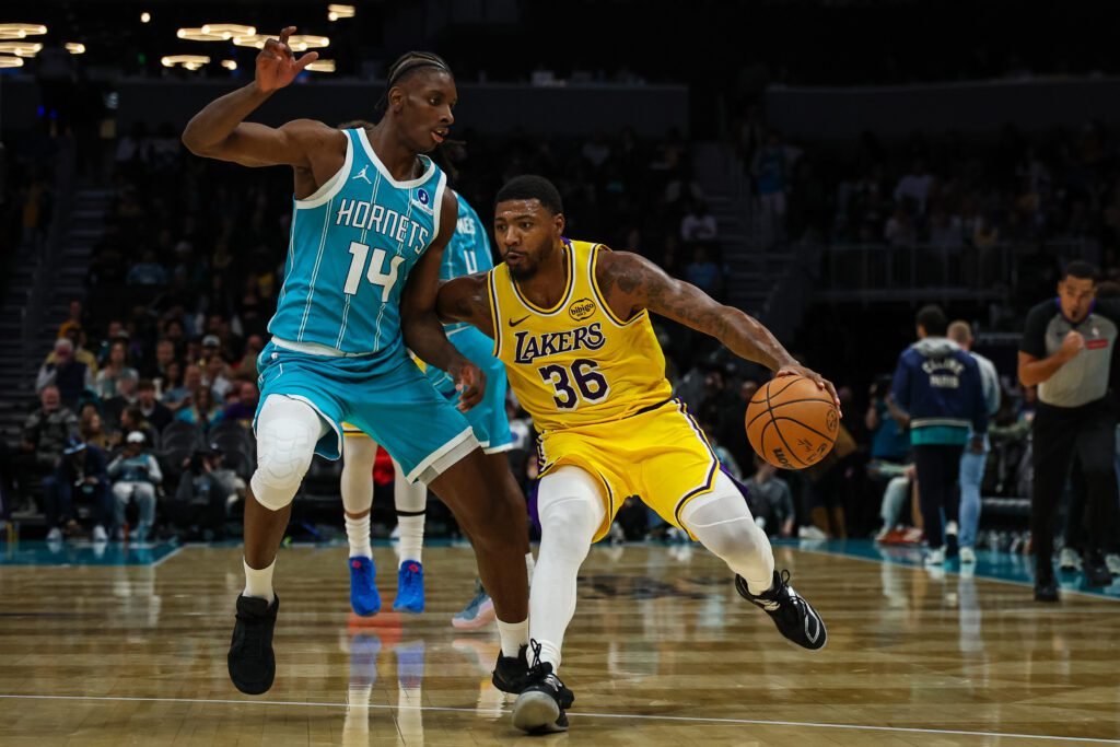 Con 38 puntos de Doncic, Lakers registran su sexta victoria en los últimos siete juegos 2 Lakers