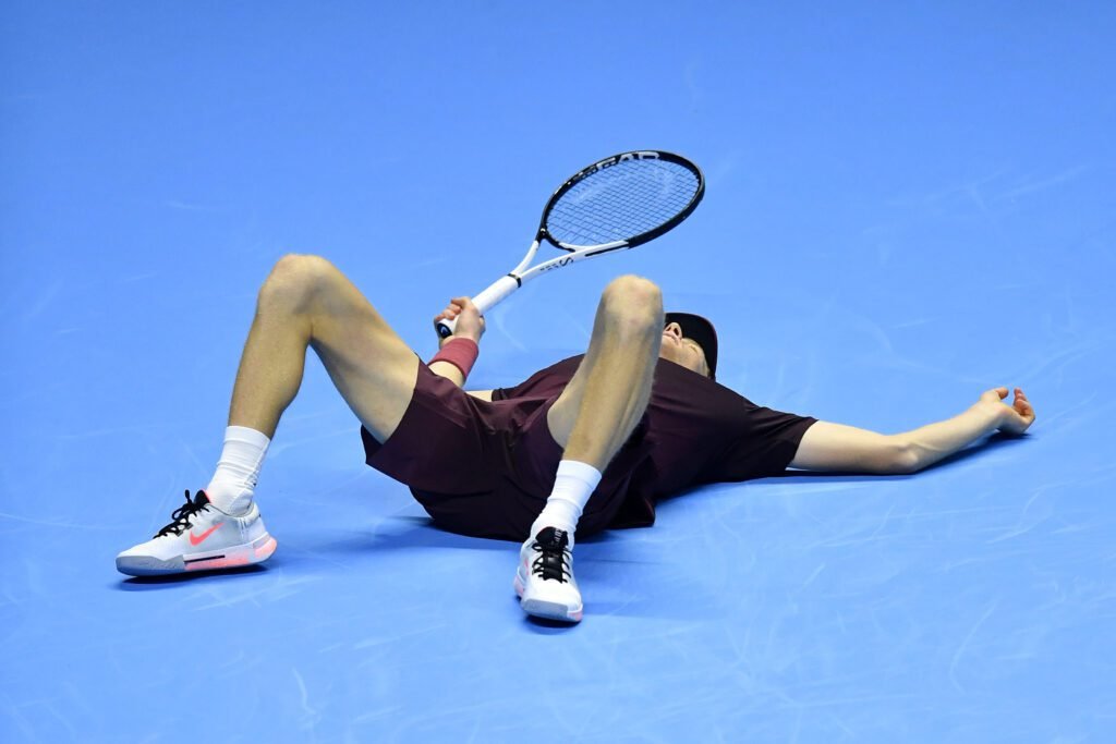 Sinner vence a Alcaraz y se corona campeón de las ATP Finals 2025 2 Sinner