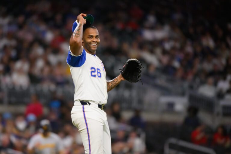 Raisel Iglesias de Bravos de Atlanta