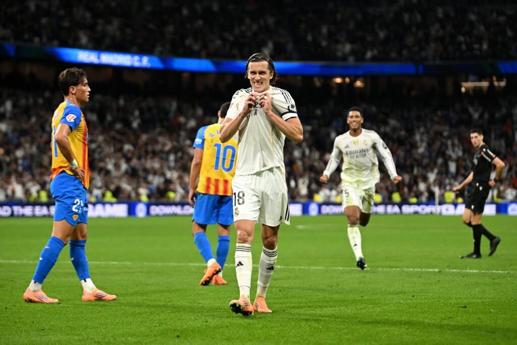 Real Madrid golea 4-0 al Valencia con doblete de Mbappé 3 real madrid cf v valencia cf laliga ea sports 1