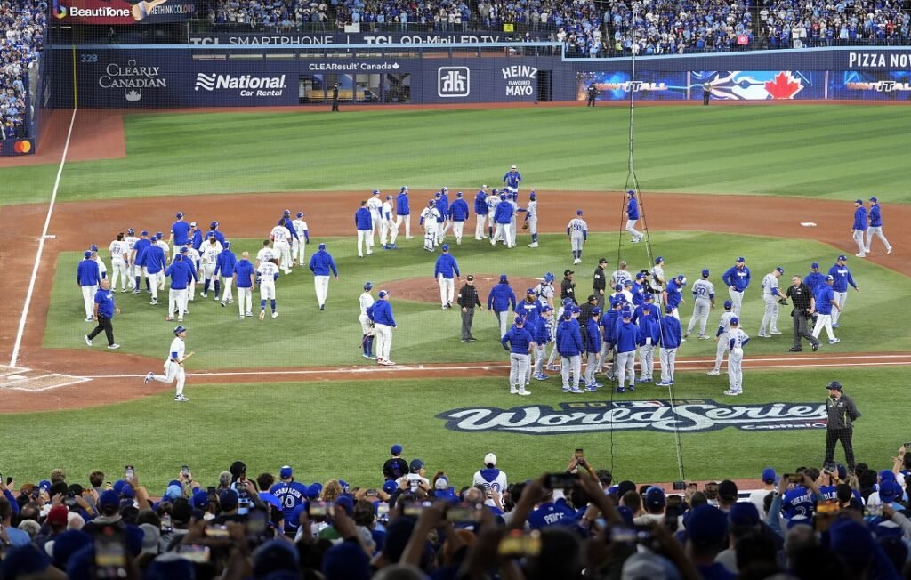 Dodgers de Los Ángeles se queda con la Serie Mundial y consigue el bicampeonato 3 Dodgers de Los Ángeles