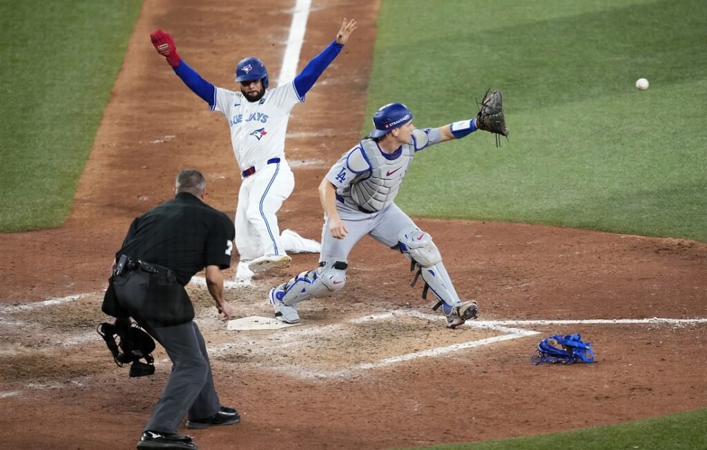 Miguel Rojas, el héroe inesperado que dio la Serie Mundial a Los Ángeles 2 Miguel Rojas