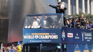 Dodgers de Los Ángeles a pagar impuesto de lujo