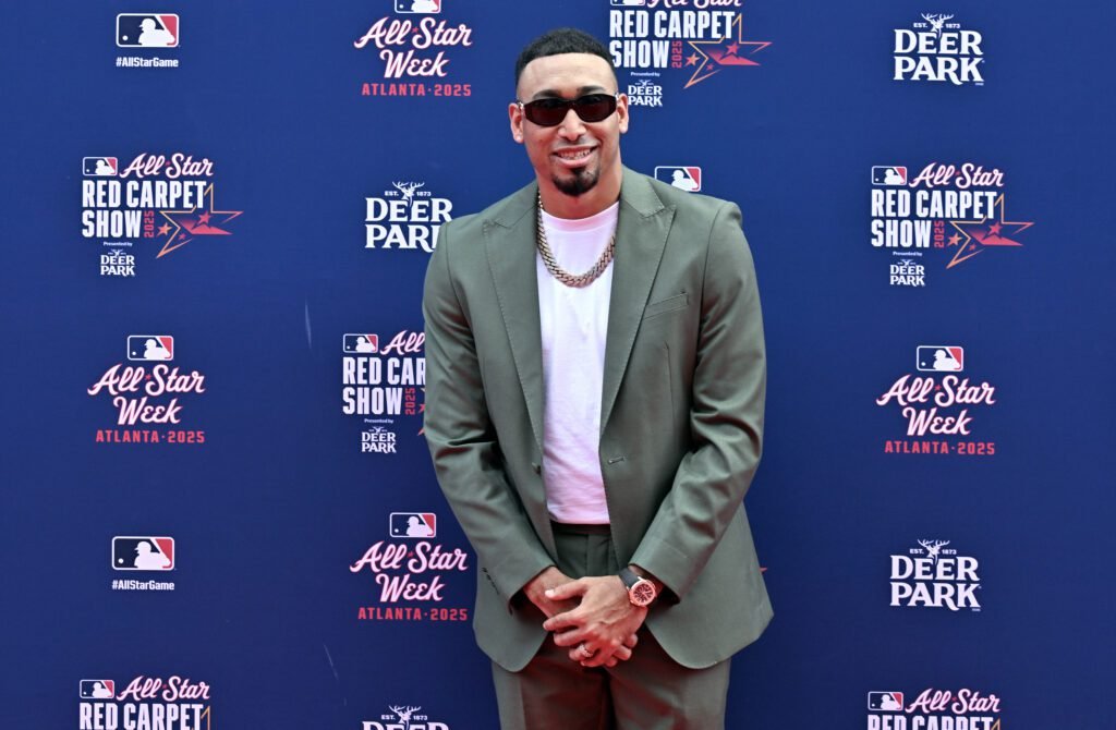 Los Dodgers de Los Ángeles firman al cerrador estelar Edwin Díaz con contrato récord 9 Edwin Díaz a los Dodgers de Los Ángeles