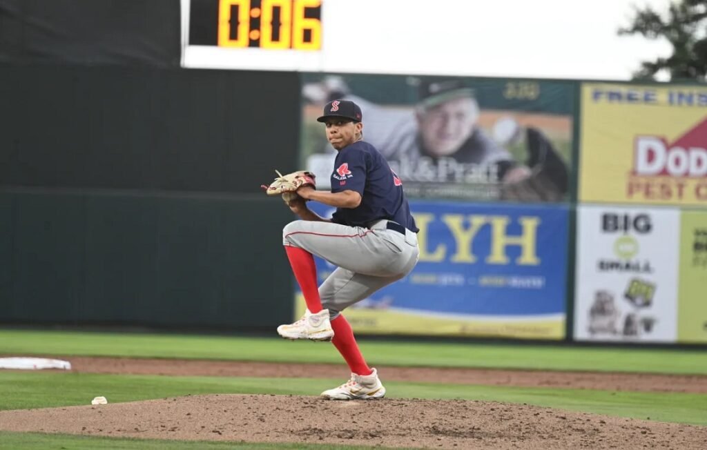 Medias Blancas de Chicago eligió a prospecto venezolano en la Regla 5 3 Jedixson Páez