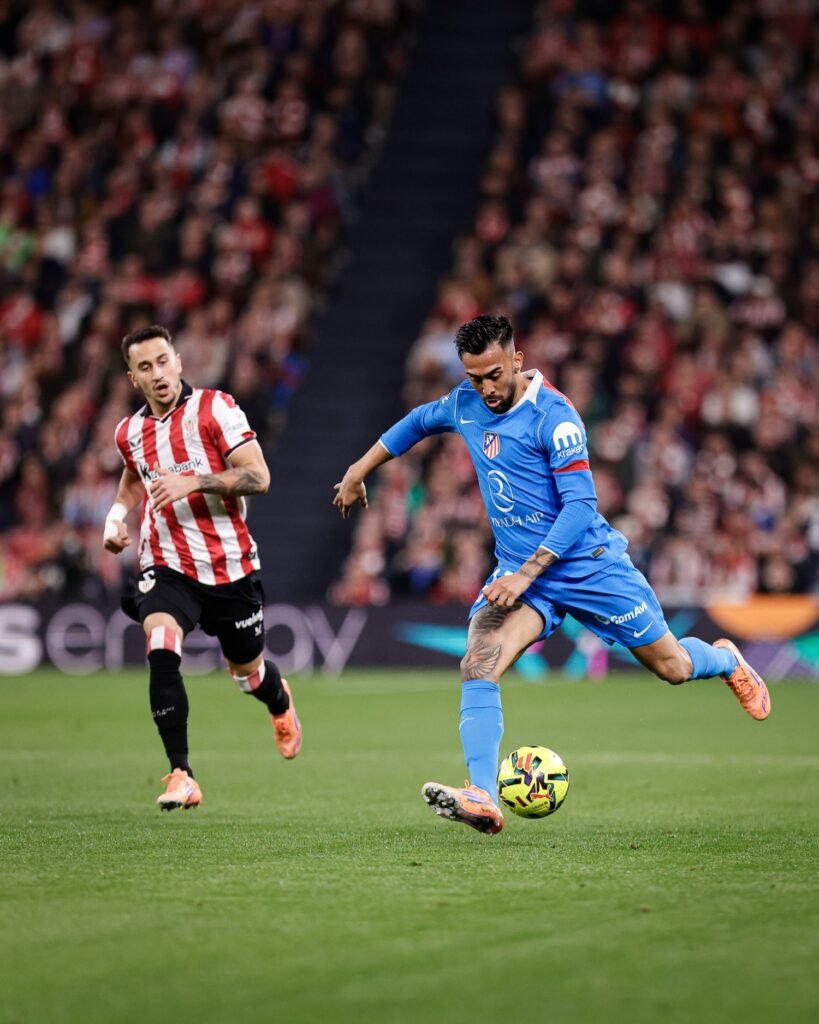 El Atlético de Madrid cae ante un renacido Athletic que acaba con la racha de los rojiblancos 7 G7g36UYWYAARr1B