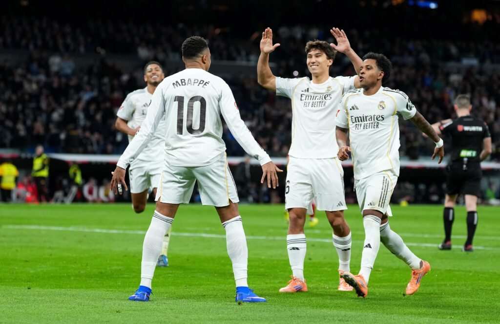 Real Madrid vence 2-0 al Sevilla con récord de Mbappé 3 real madrid cf v sevilla fc laliga ea sports