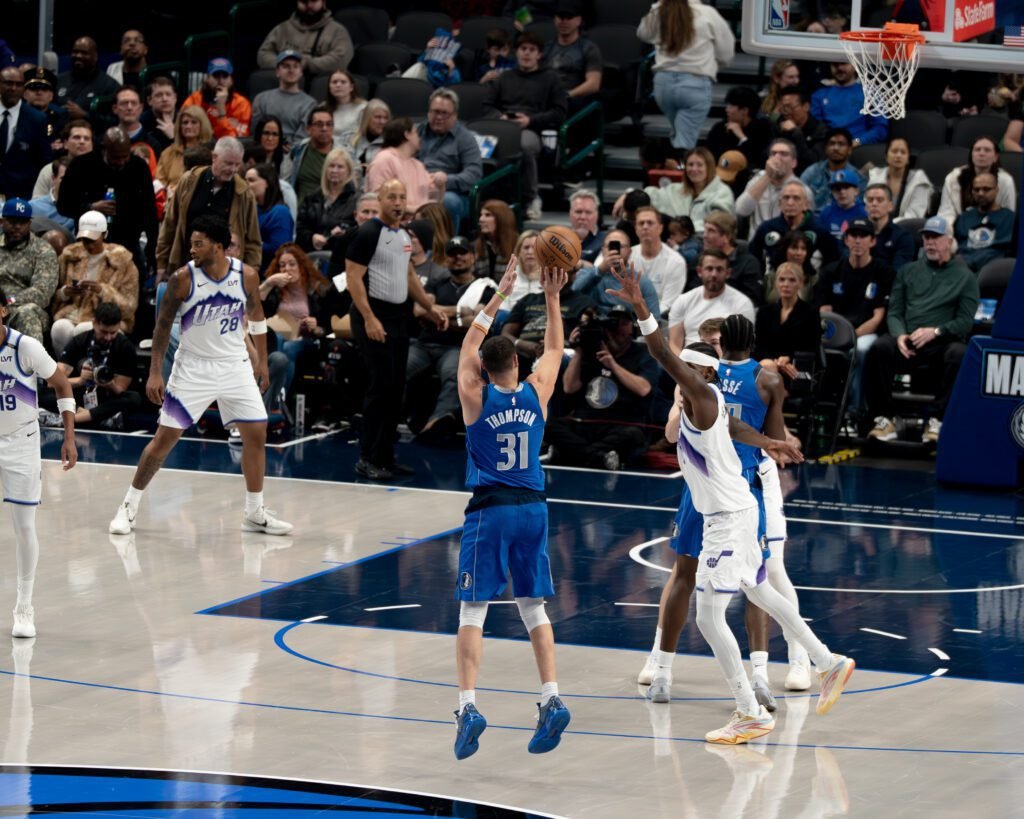 Dallas vence a Utah en una jornada marcada por el récord de Klay Thompson (Fotos) 2 DSC4440