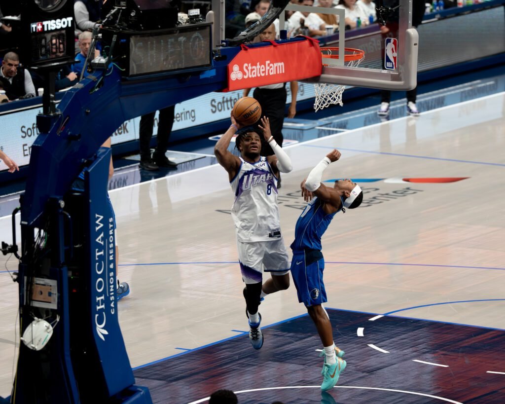 Dallas vence a Utah en una jornada marcada por el récord de Klay Thompson (Fotos) 5 DSC4582