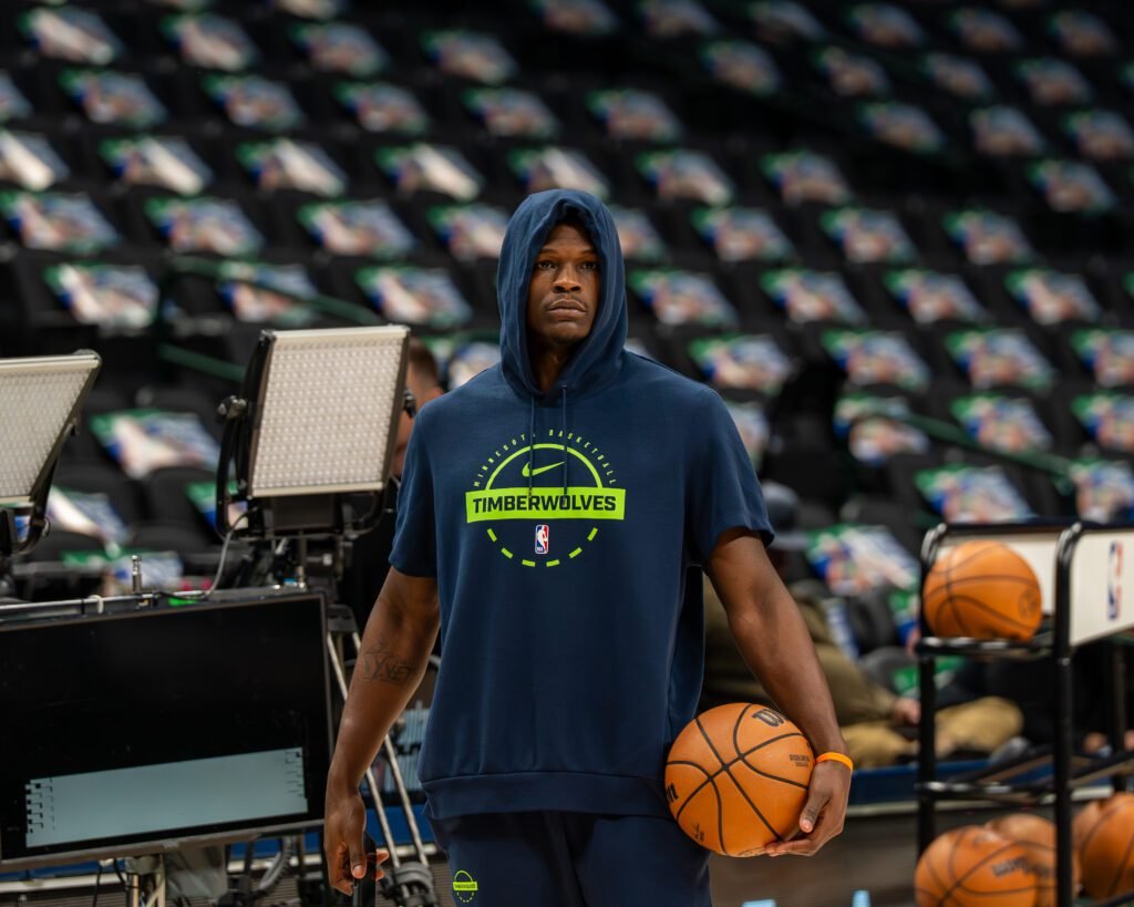 Timberwolves vencen a Dallas y se aferran a los puestos de playoffs directos (Fotos) 3 DSC6704