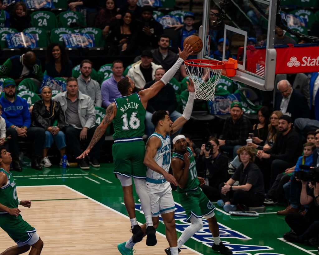 Batalla por el Rookie del Año: Kon Knueppel le arrebata la gloria a un histórico Cooper Flagg (Fotos) 4 DSC7622