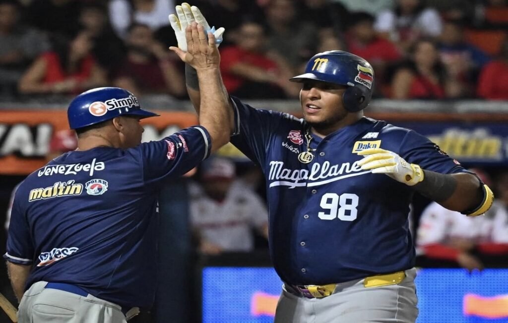 LVBP: Magallanes vapuleó a Caribes y se lleva el Juego 1 de la Gran Final 7 LVBP