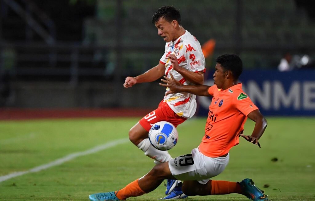 Keiber Lamadrid, presentado por West Ham: “Es una oportunidad increíble” 1 Keiber Lamadrid con Deportivo La Guaira.