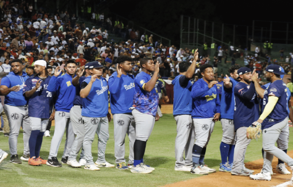 LVBP: Magallanes vapuleó a Caribes y se lleva el Juego 1 de la Gran Final 1 LVBP