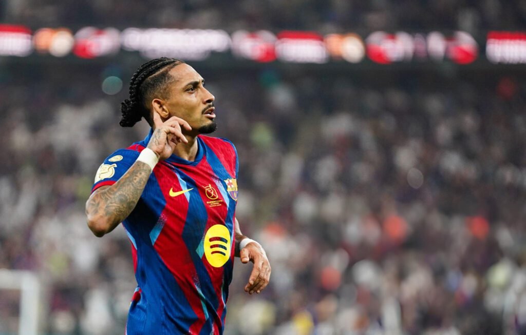 Barcelona sigue siendo el Supercampeón: ganó 3-2 al Real Madrid 1 Raphinha anotó el doblete para la victoria de Barcelona sobre Real Madrid.