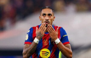 Raphinha anotó doblete en la victoria de Barcelona sobre el Athletic.