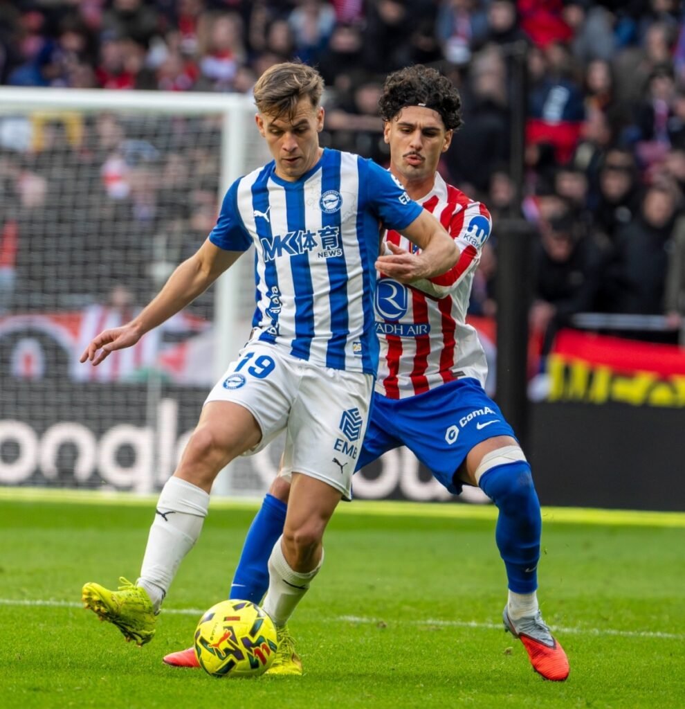 El Atlético de Madrid vence por la mínima al Alavés 15 Screenshot 20260118 181257 com.twitter.android edit 3782942322859