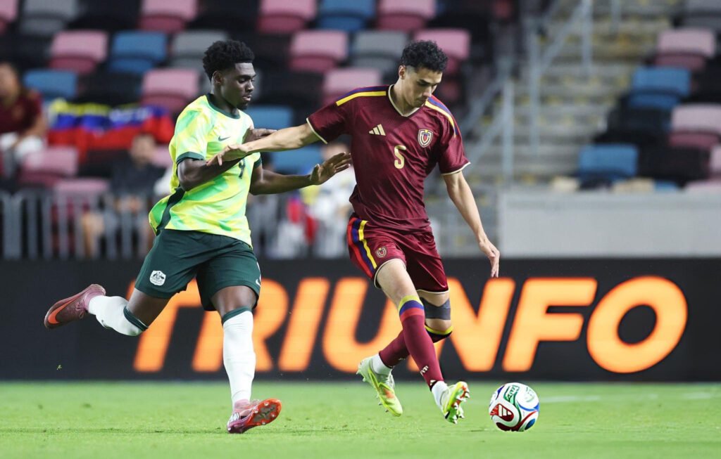 Venezuela jugará la FIFA Series 2026, ¿en qué consiste la iniciativa? 1 Teo Quintero en el duelo entre Venezuela y Australia.