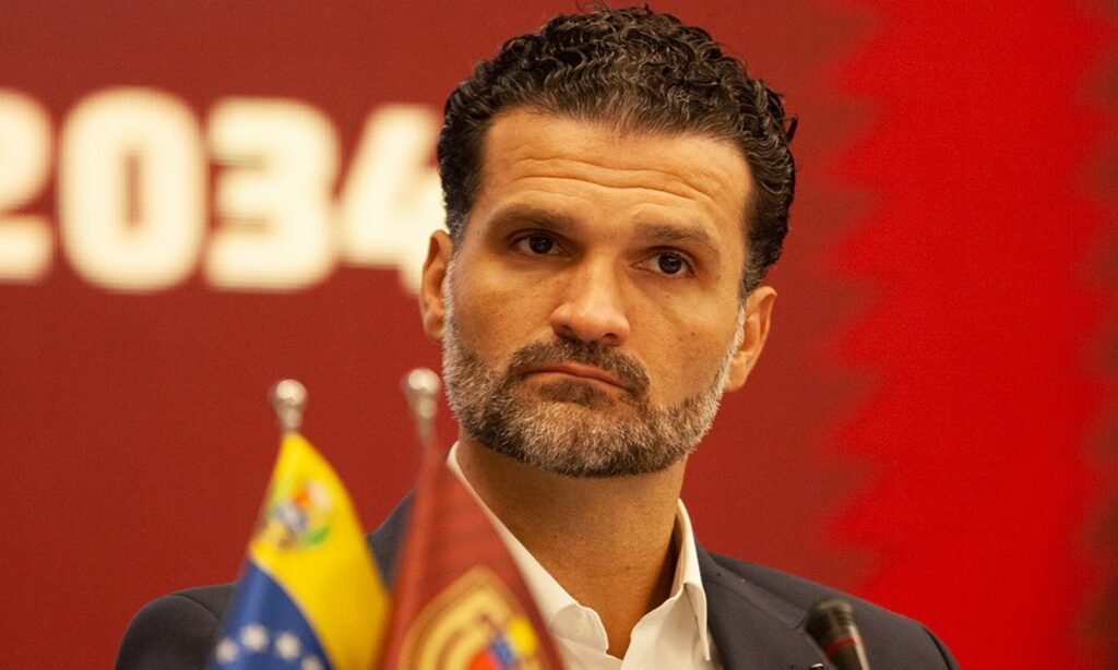 Opinión – Que el respeto a Vizcarrondo venga desde la FVF 2 Oswaldo Vizcarrondo, nuevo DT de Venezuela.