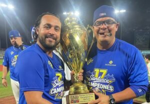 Omar López campeón con Cangrejeros de Santurce