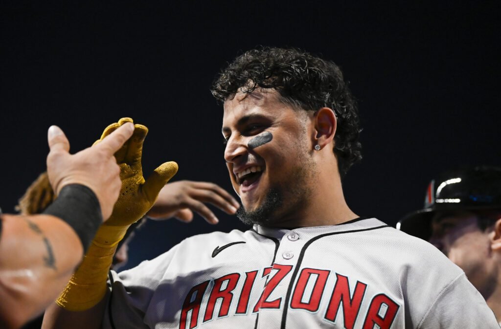 Trío de receptores venezolanos evitan arbitraje en MLB con acuerdos millonarios 1 Gabriel Moreno evita el arbitraje salarial