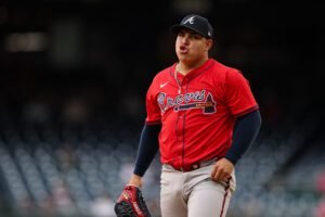 Orioles de Baltimore suma a José Suárez