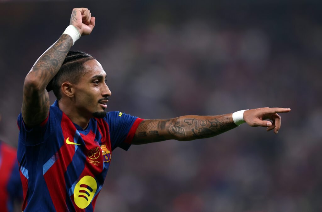 Raphinha entra en la élite goleadora brasileña del Barcelona 1 Raphinha