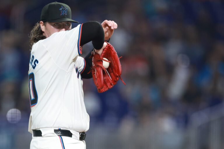 Ryan Weathers va a Yankees de Nueva York