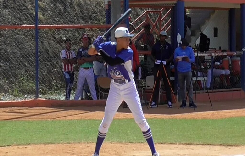 MLB: Tres de los mejores prospectos venezolanos firmaron su primer contrato 3 MLB