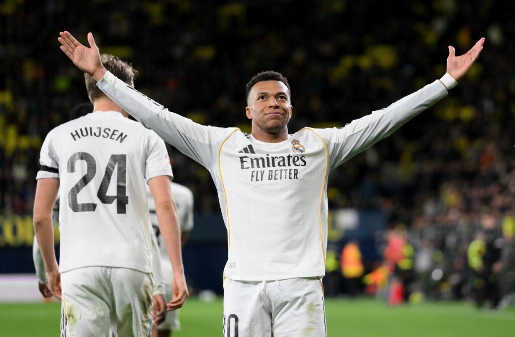 Con doblete de Mbappé, Real Madrid vence 2-0 a Villarreal 2 villarreal cf v real madrid cf laliga ea sports 2