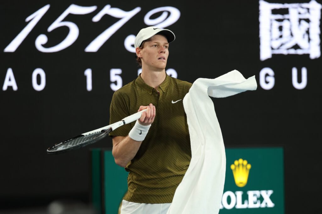 Sinner habla de su derrota ante Djokovic en Australia: "No fue fácil de aceptar" 10 Sinner