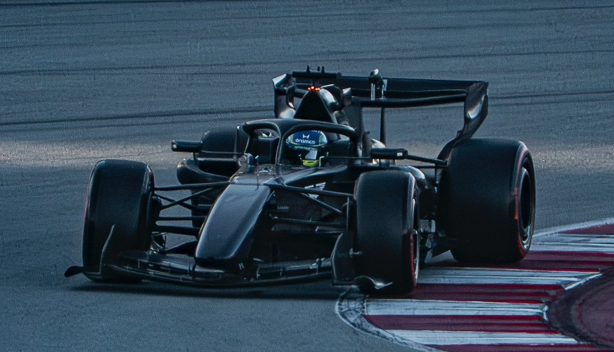 Aston Martin AMR26, la apuesta a todo o nada 1 HAJupoVXUAA4 vW