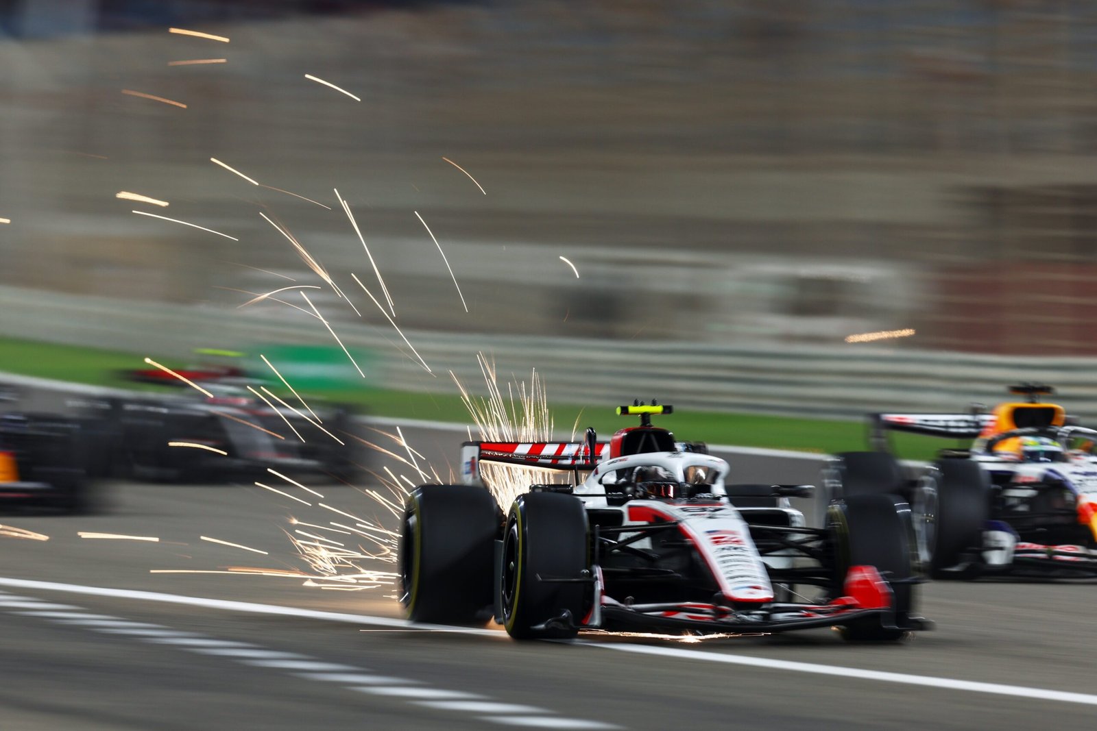 Fórmula 1: Pinceladas de cómo le fue a cada equipo en los test 2 HBnZh1FXcAAc7a0 scaled